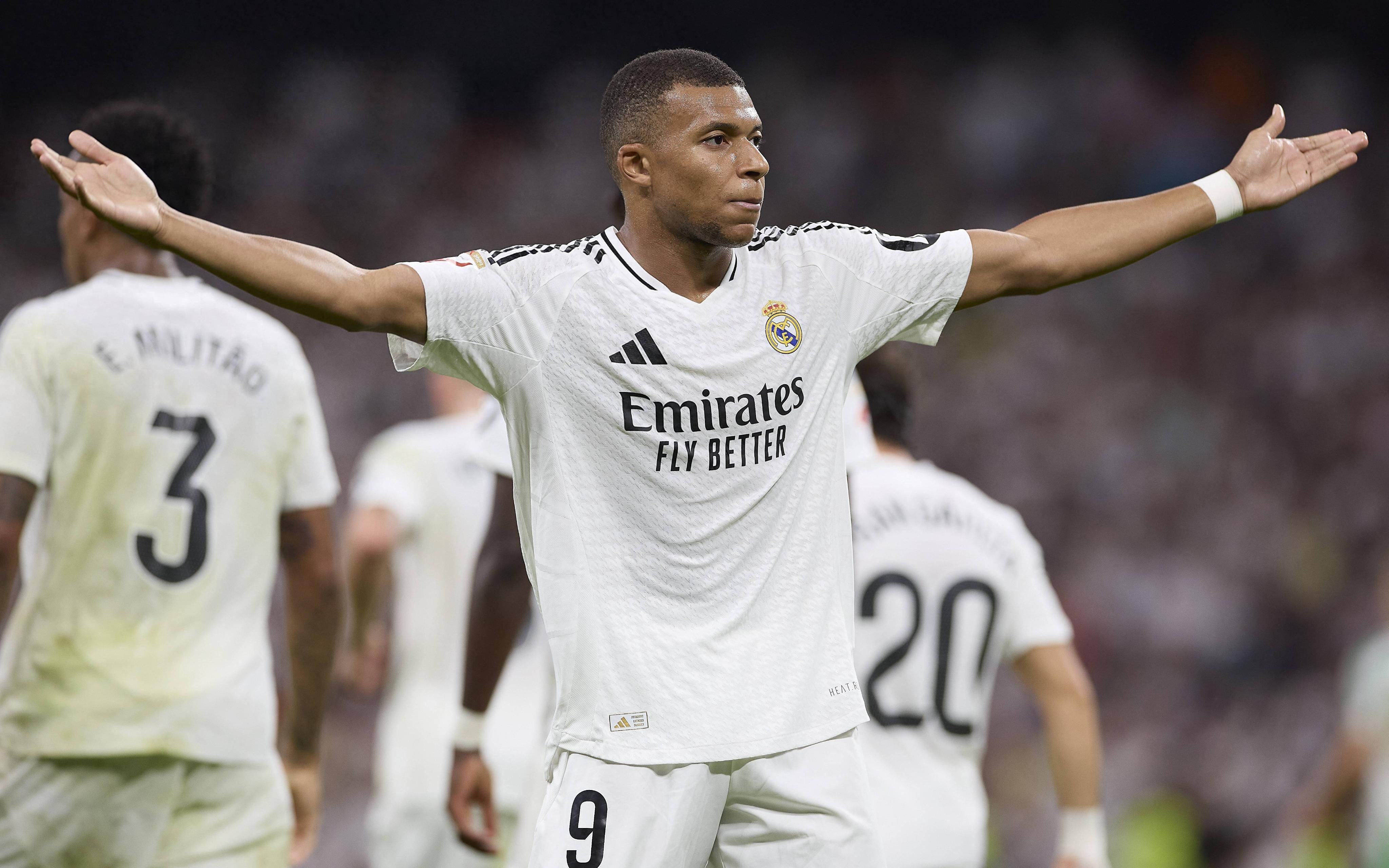 皇马新星崭露头角，未来或成球队顶梁柱，工具出现发展有些.