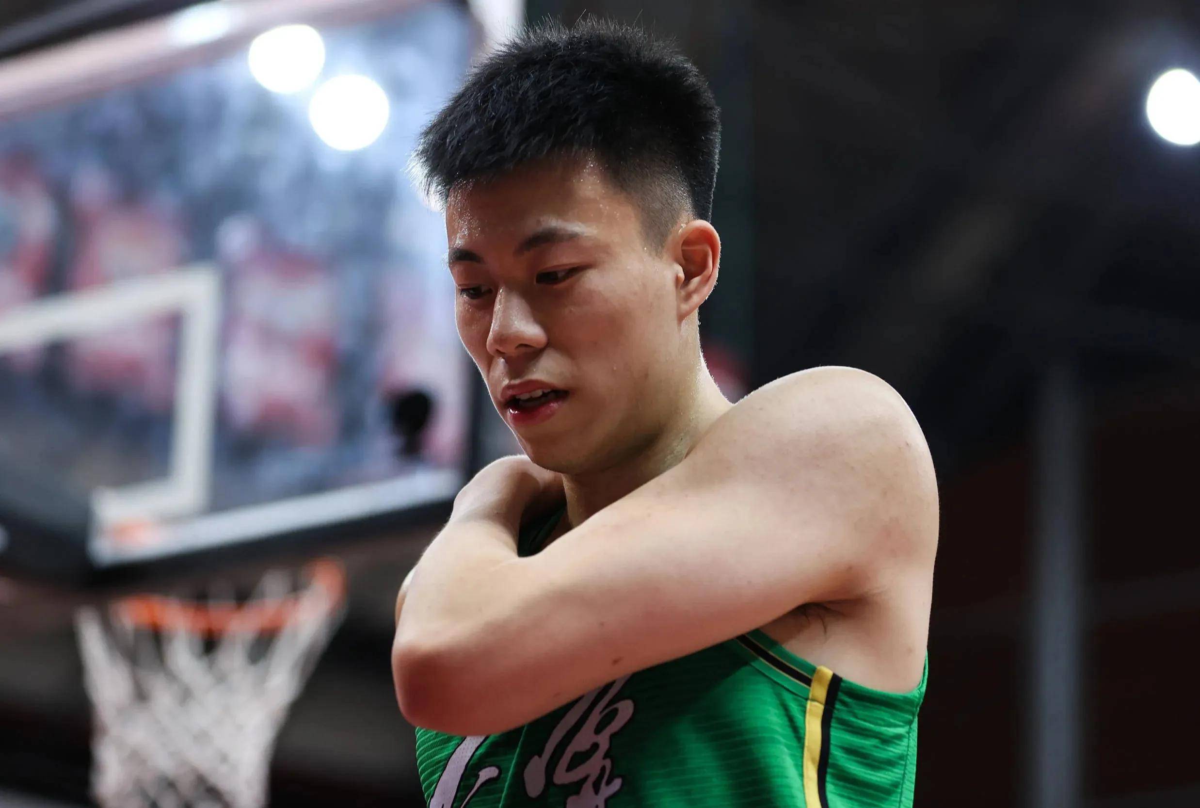 包含CBA季后赛转会期走向成谜,里尔外线爆发,态度坚定,赛程密集仍需轮换的词条 包含CBA季后赛转会期走向成谜,里尔外线爆发,态度坚定,赛程密集仍需轮换的词条