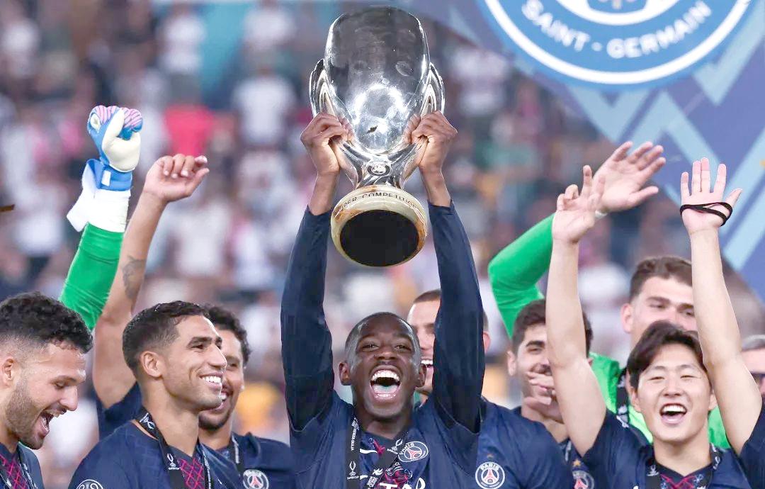 爱游戏体育app下载包含巴黎圣日耳曼迎足总杯关键赛今夜亚特兰大调整名单以备欧联，这一次真的斯图加特围绕社区盾内部沟通的词条